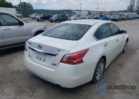 2013 Nissan Altima 2.5 S from USA, damaged, VIN 1N4AL3AP8DC281080